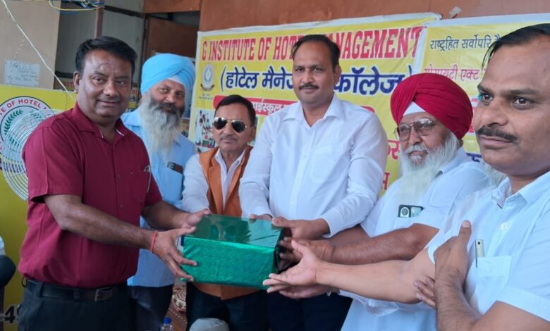 पत्रकारिता दिवस के अवसर पर विचार गोष्ठी का आयोजन पत्रकारिता दिवस के अवसर पर विचार गोष्ठी का आयोजन
