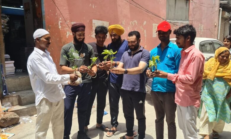 विश्व पर्यावरण दिवस पर पौधे वितरण कर दिया जागरूकता संदेश
