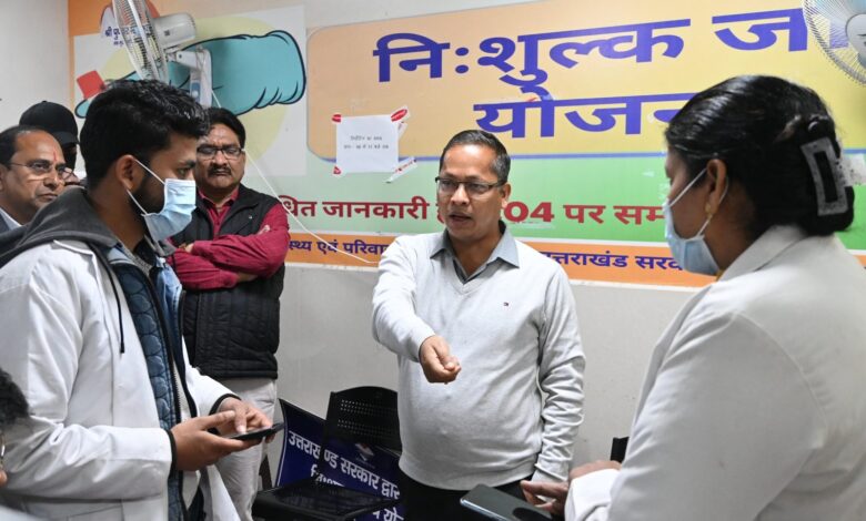 उप जिलाधिकारी ने किया कोरोनेशन का औचक निरीक्षण उप जिलाधिकारी ने किया कोरोनेशन का औचक निरीक्षण